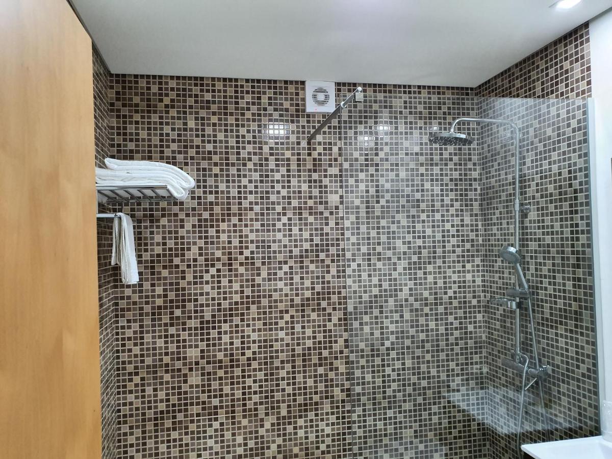 Residencial Dom Manuel Pensjonat Fafe